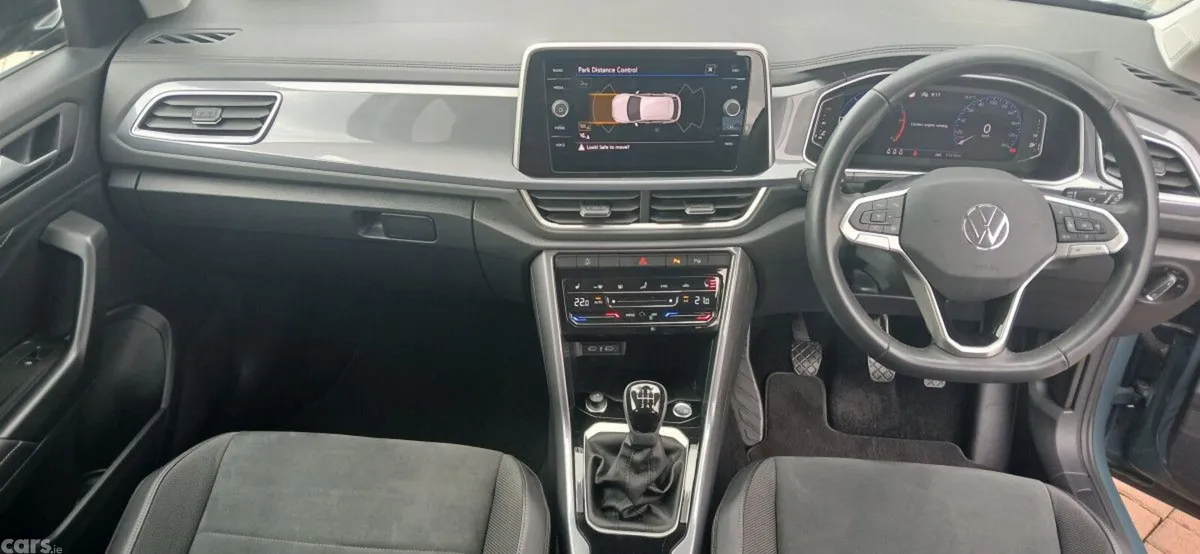 Volkswagen T-Roc SUV, Diesel, 2024, Blue