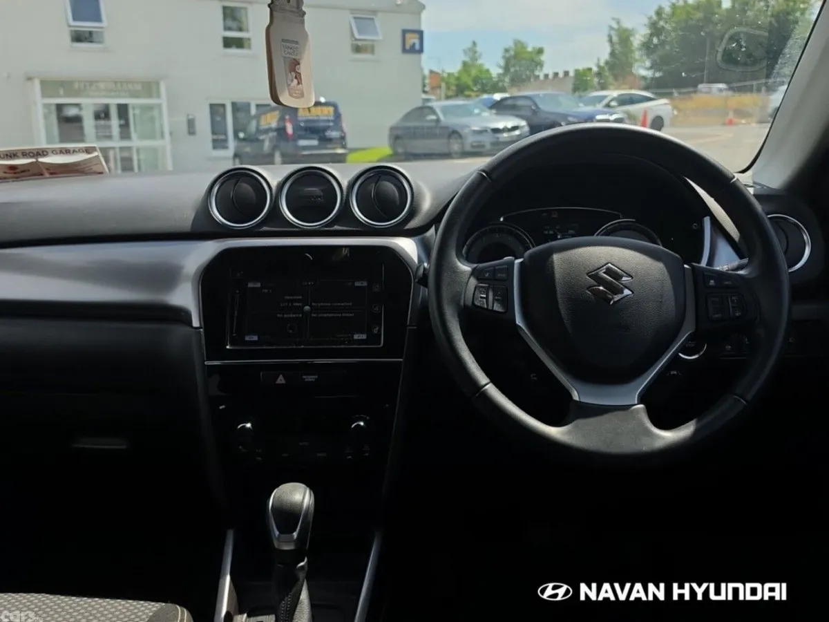 Suzuki Vitara SUV, Petrol Hybrid, 2023, Grey
