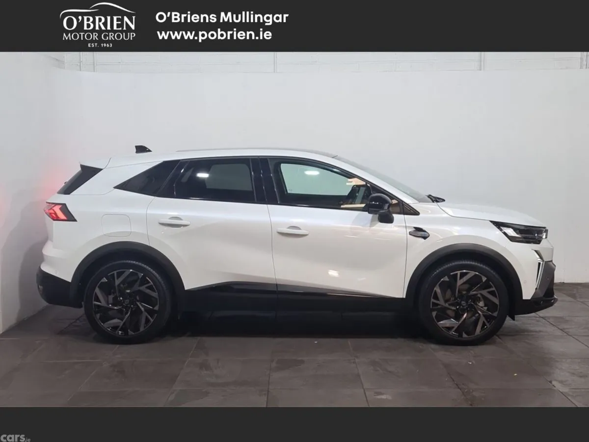 Renault Symbioz Hatchback, Petrol Hybrid, 2026, White