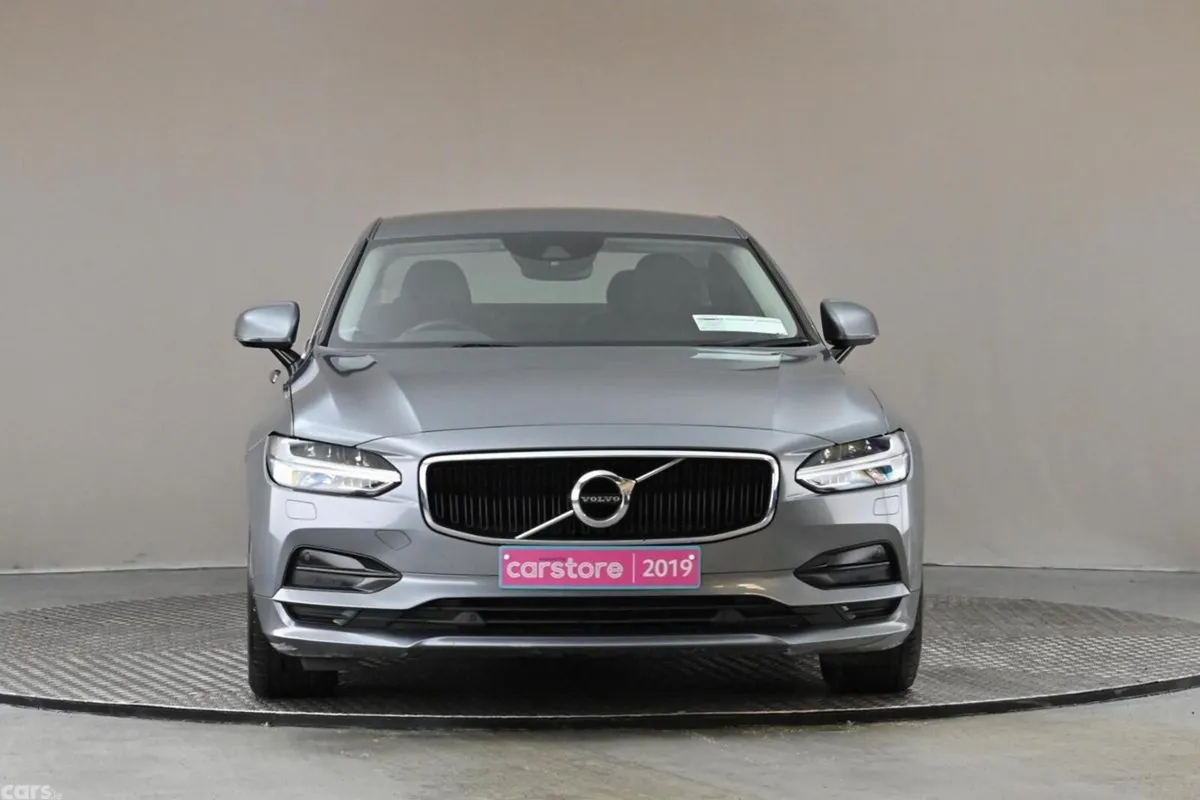 Volvo S90 Saloon, Diesel, 2019, Grey