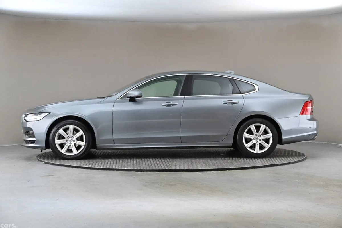 Volvo S90 Saloon, Diesel, 2019, Grey