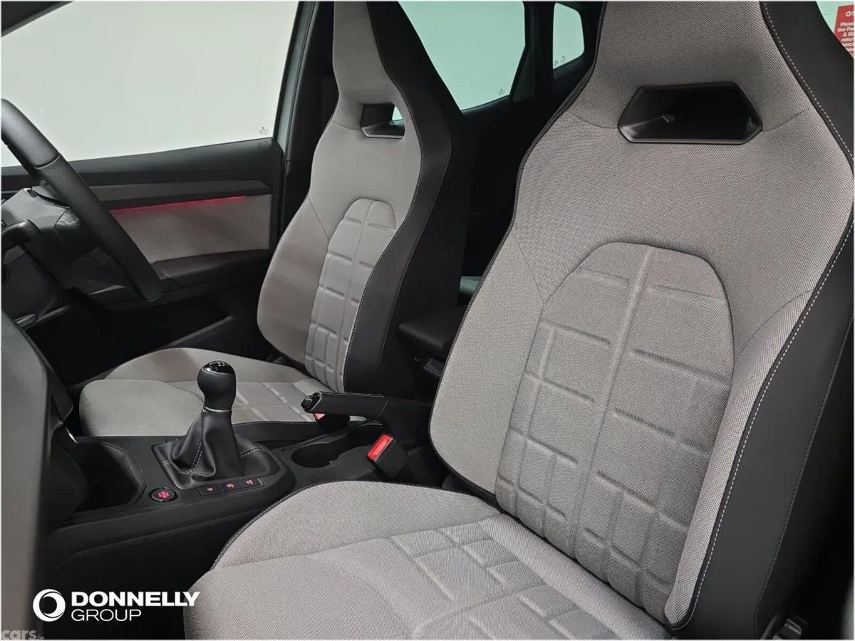 SEAT Arona Hatchback, Petrol, 2026, 