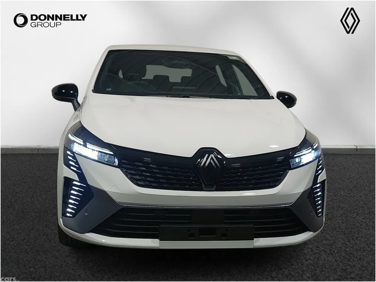 Renault Clio Hatchback, 2026, 