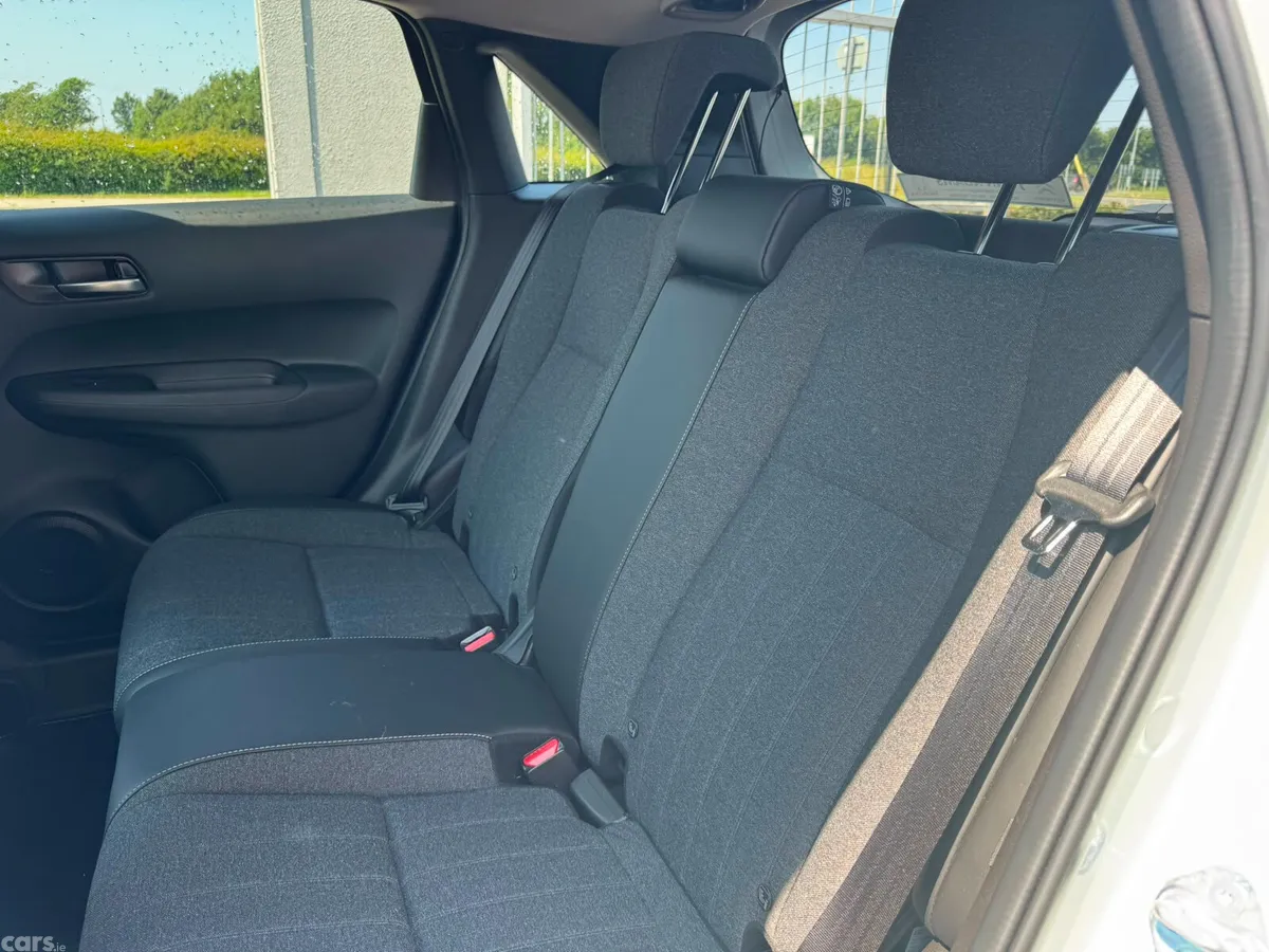 Honda Jazz Hatchback, Petrol Hybrid, 2025, White