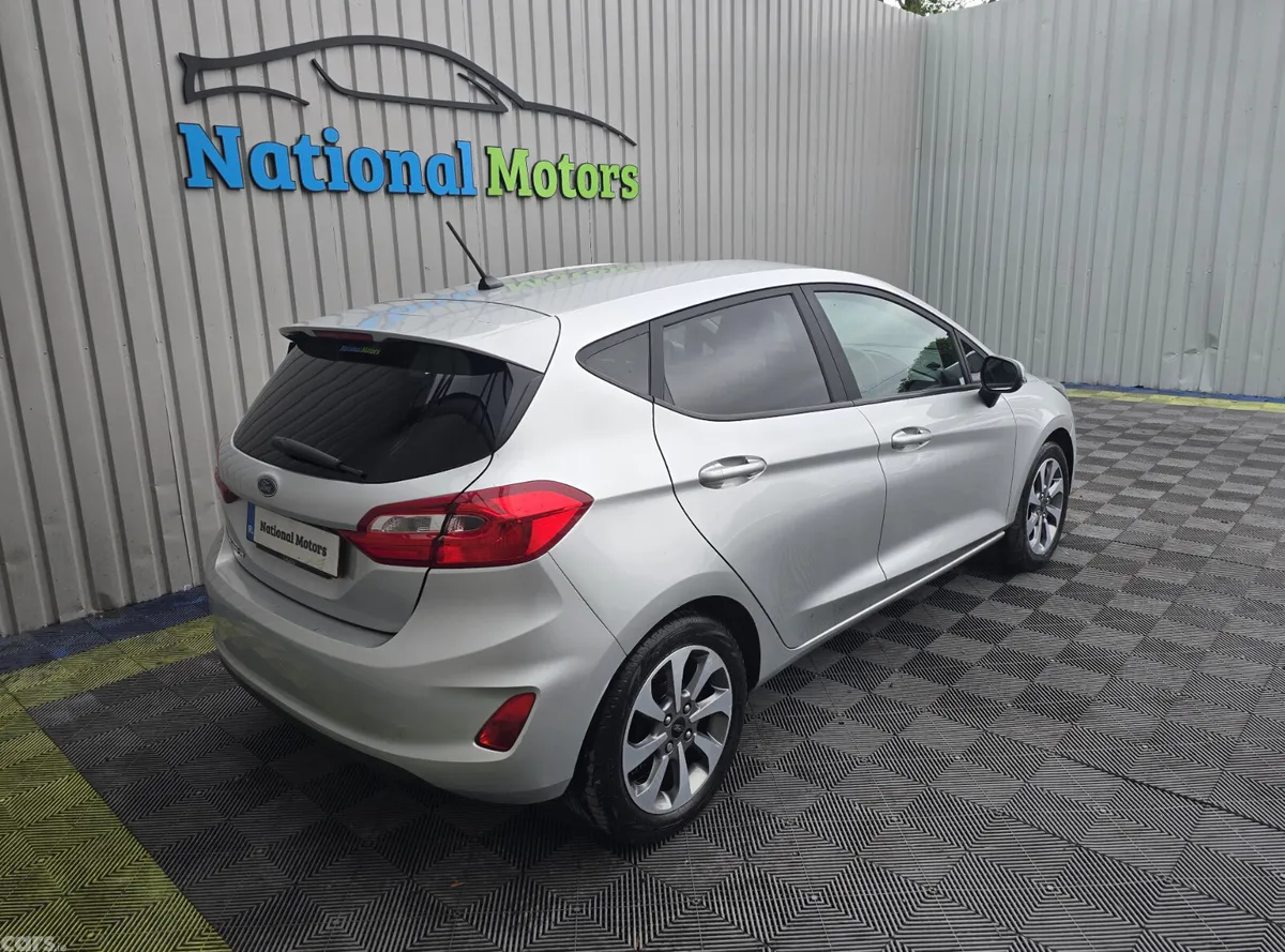 Ford Fiesta Hatchback, Petrol, 2019, Silver