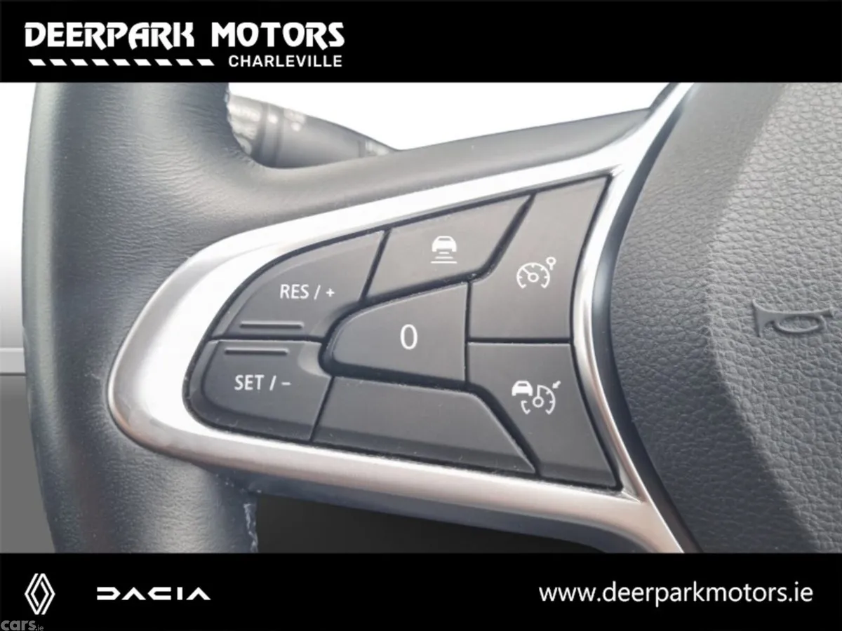 Renault Arkana Hatchback, Petrol Hybrid, 2022, Blue