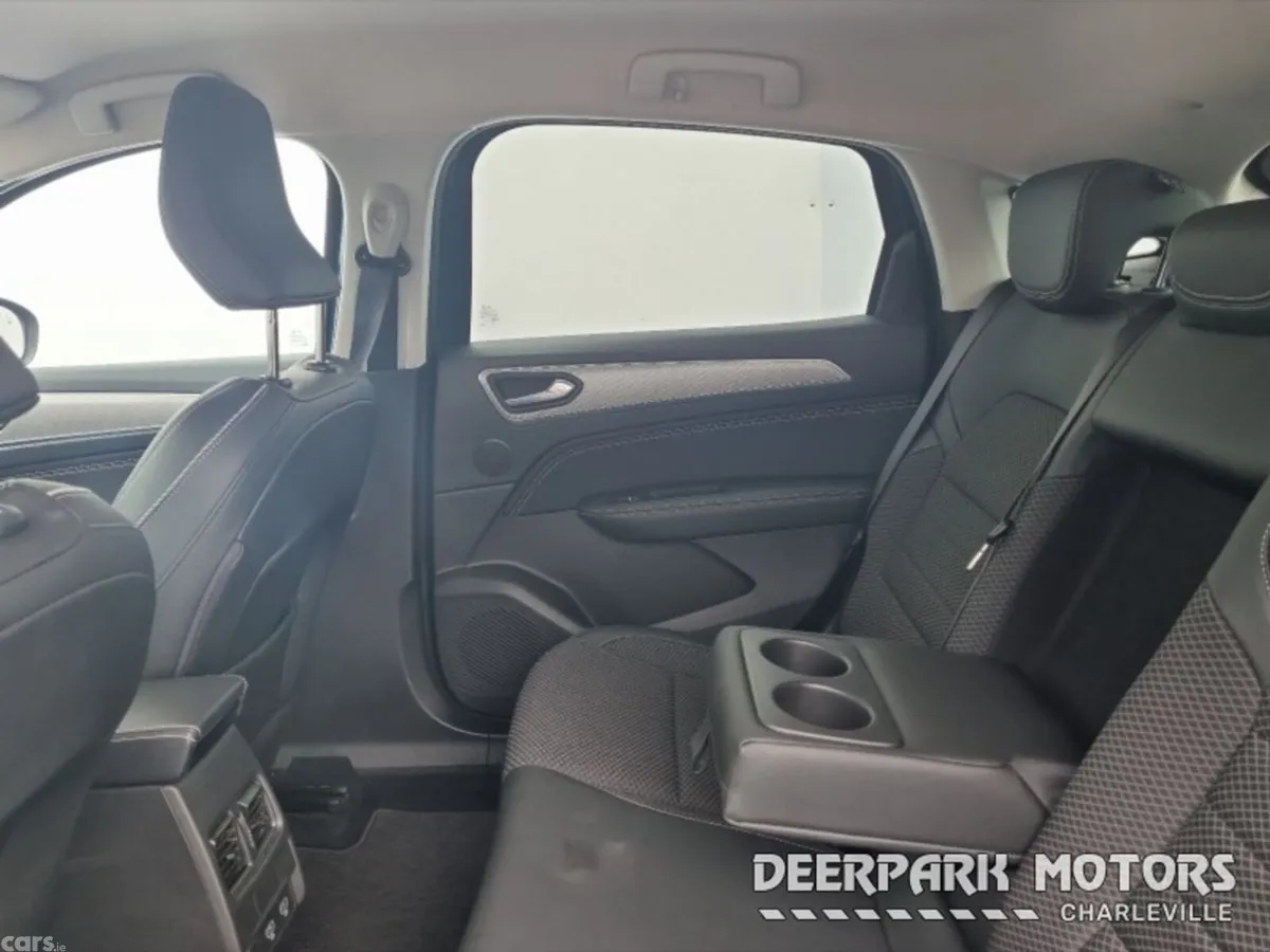 Renault Arkana Hatchback, Petrol Hybrid, 2022, Blue