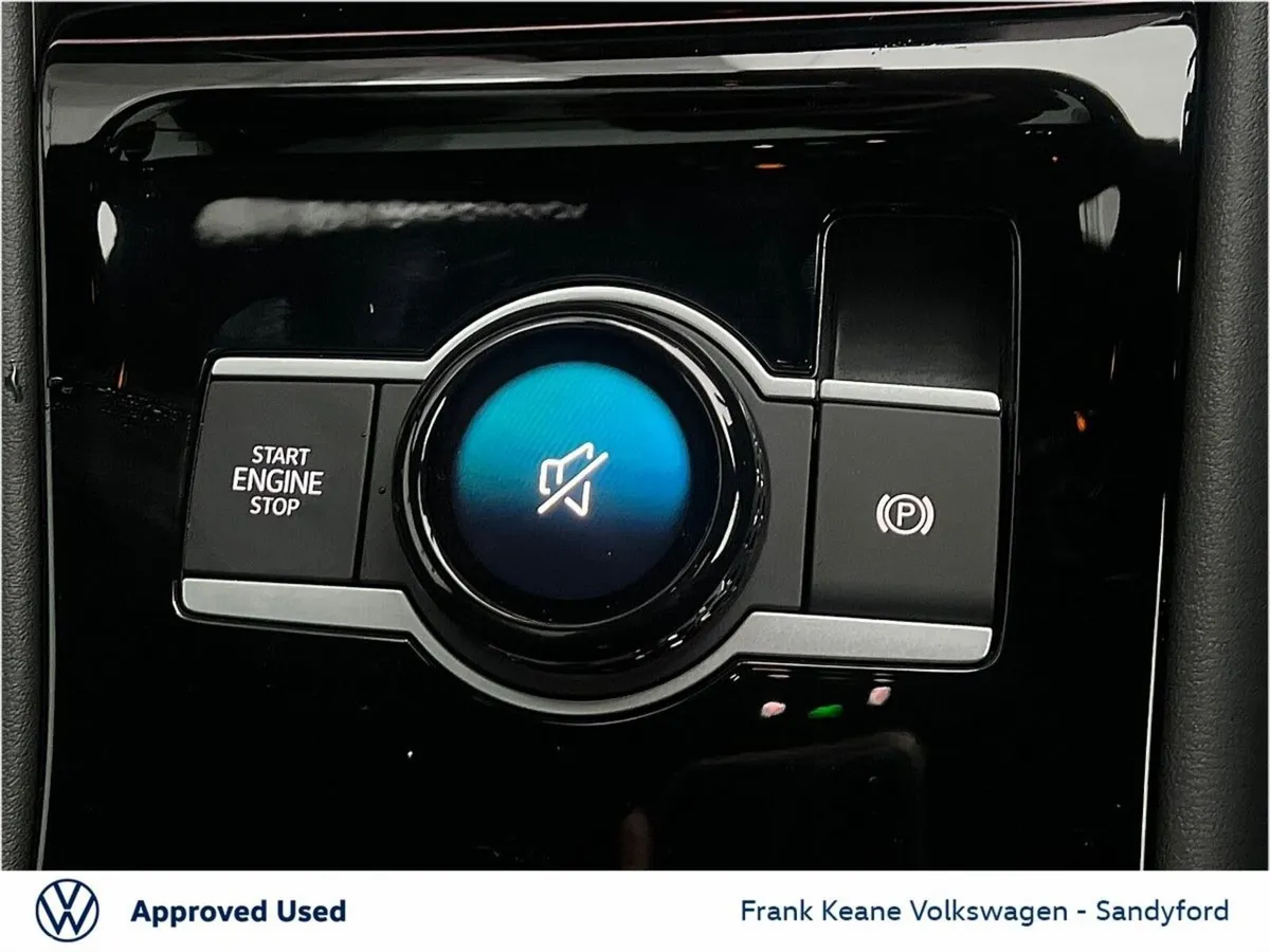 Volkswagen Tayron Estate, Petrol Plug-in Hybrid, 2027, Black