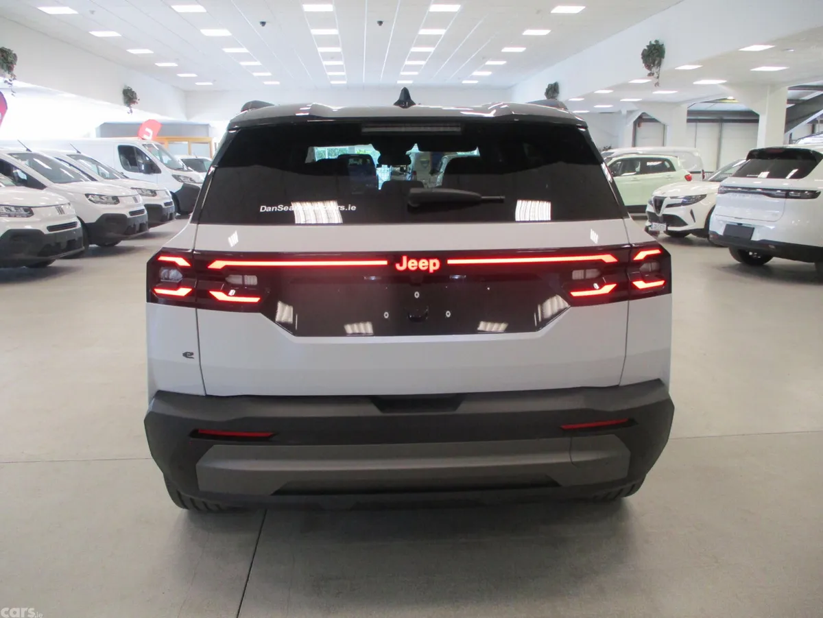 Jeep Compass SUV, Electric, 2026, White