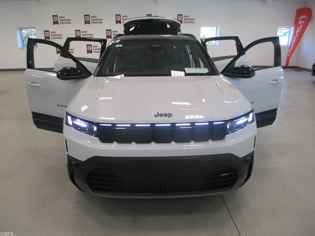 Jeep Compass SUV, Electric, 2026, White