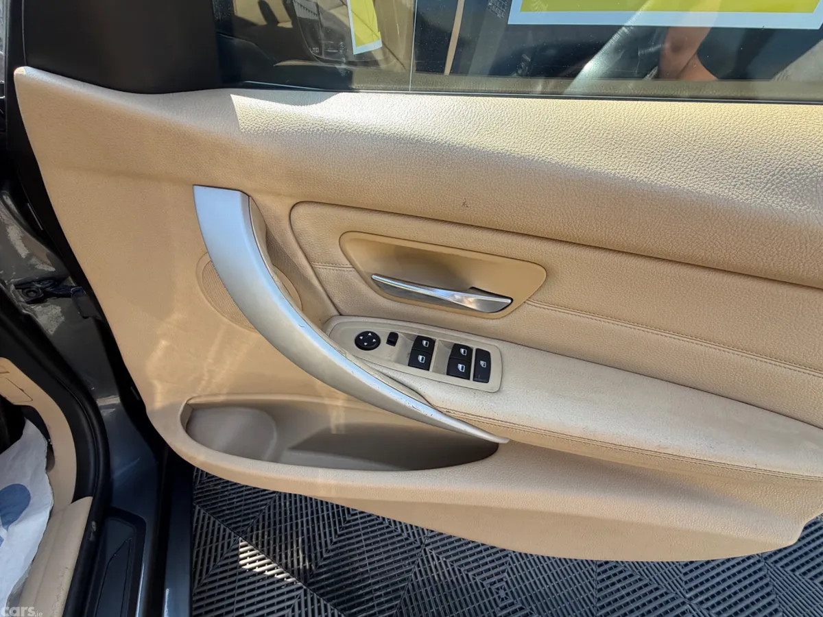 BMW 3-Series Saloon, Diesel, 2013, Grey