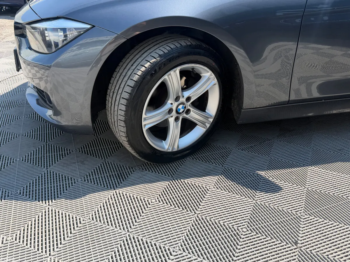BMW 3-Series Saloon, Diesel, 2013, Grey