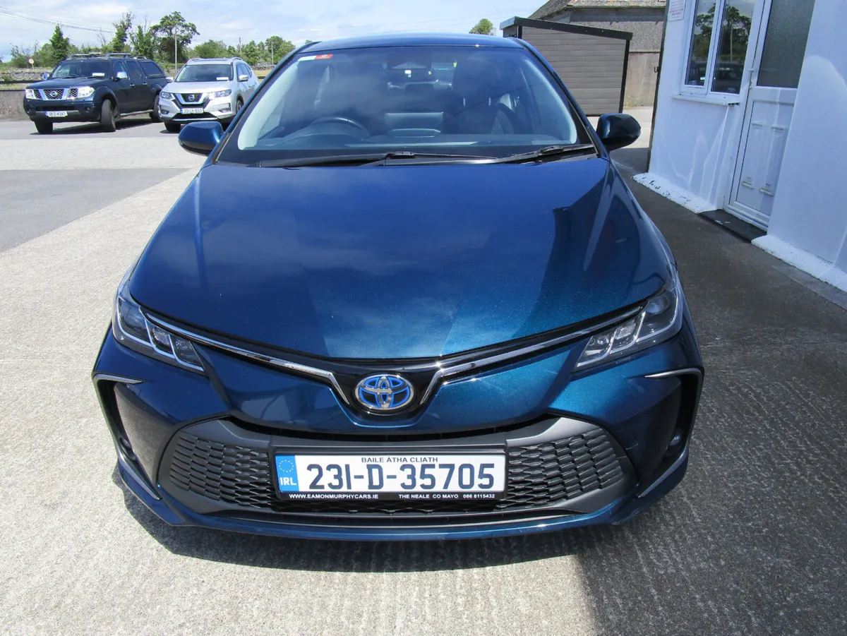 Toyota Corolla Saloon, Petrol Hybrid, 2023, Blue