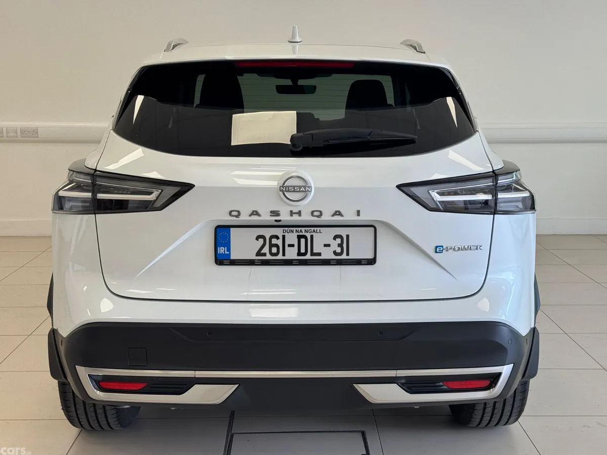 Nissan Qashqai MPV, Petrol Hybrid, 2026, White
