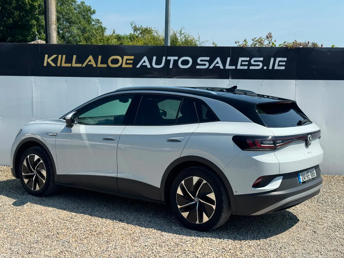 Volkswagen ID.4 Estate, Electric, 2024, White