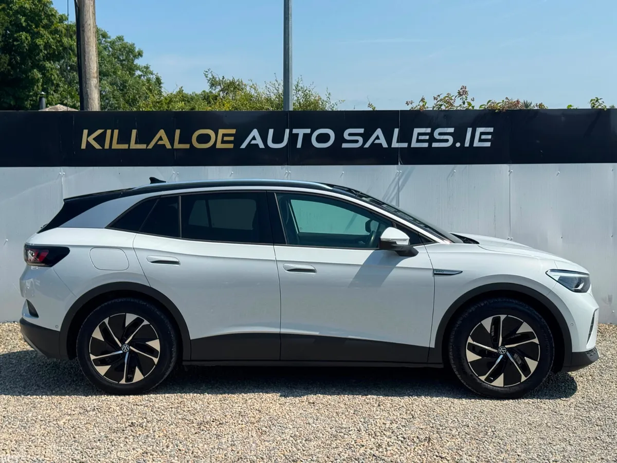 Volkswagen ID.4 Estate, Electric, 2024, White