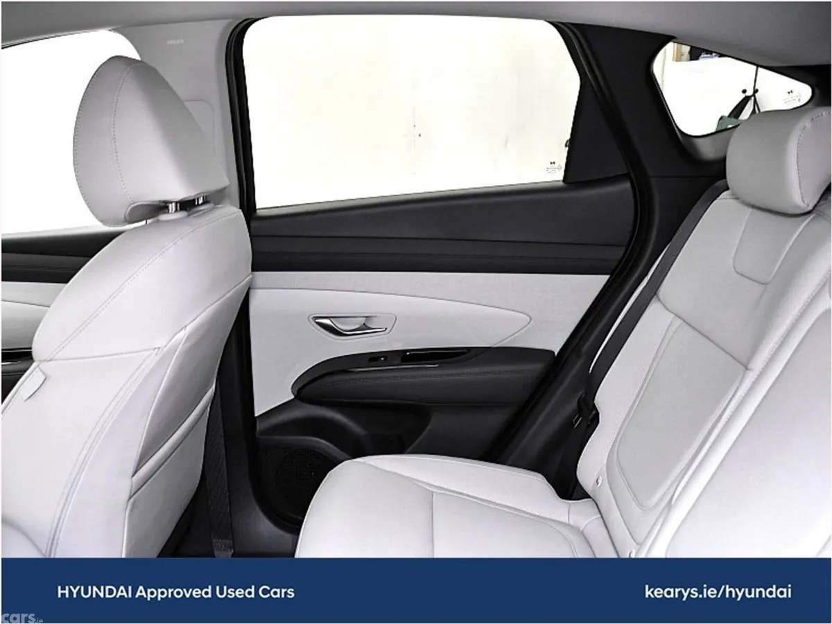 Hyundai Tucson SUV, Petrol Plug-in Hybrid, 2026, Blue
