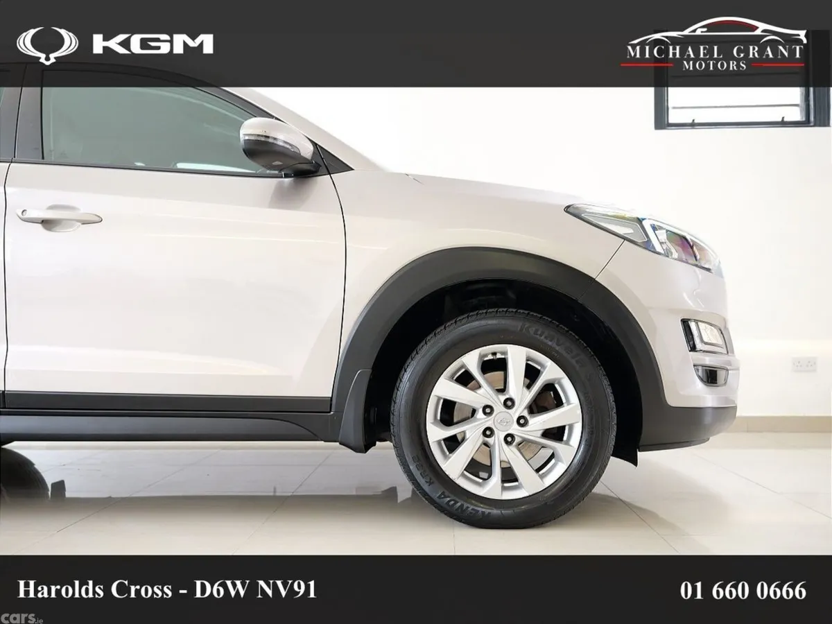 Hyundai Tucson SUV, Diesel, 2019, Gold