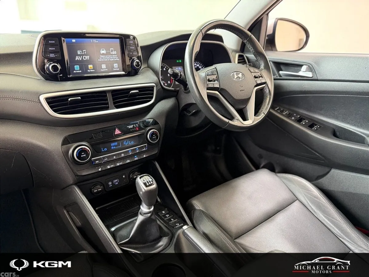Hyundai Tucson SUV, Diesel, 2019, Gold