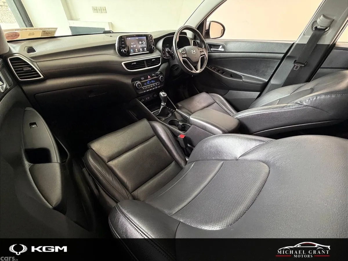 Hyundai Tucson SUV, Diesel, 2019, Gold