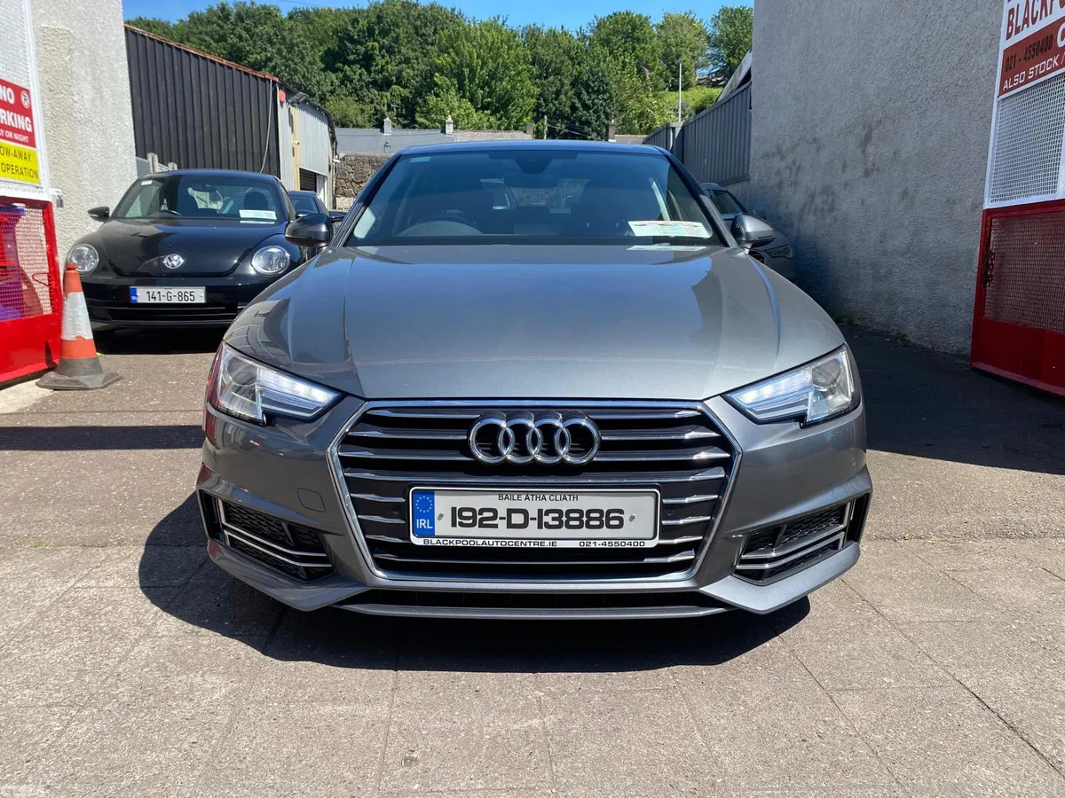 Audi A4 Saloon, Diesel, 2019, Grey