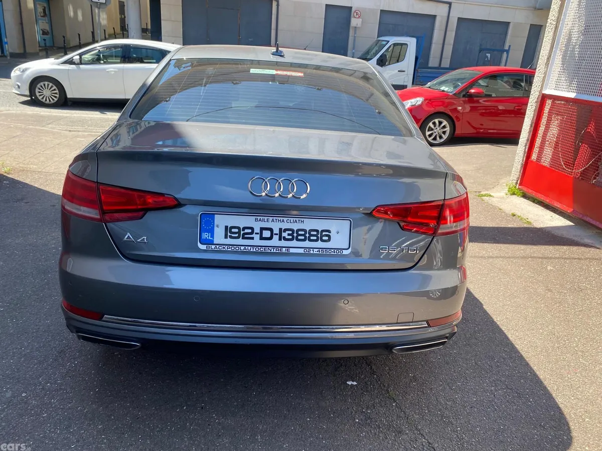Audi A4 Saloon, Diesel, 2019, Grey