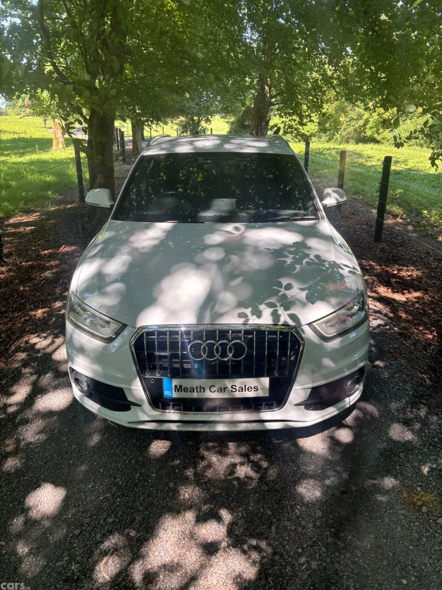 Audi Q3 SUV, Petrol, 2014, White