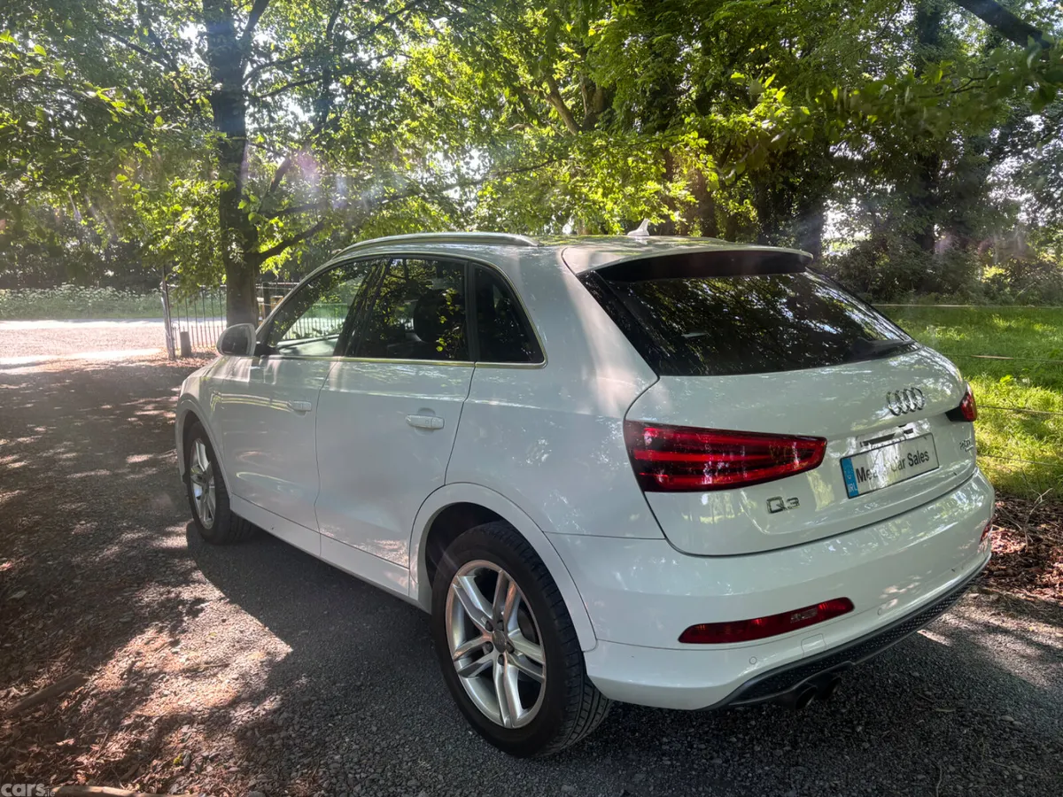 Audi Q3 SUV, Petrol, 2014, White