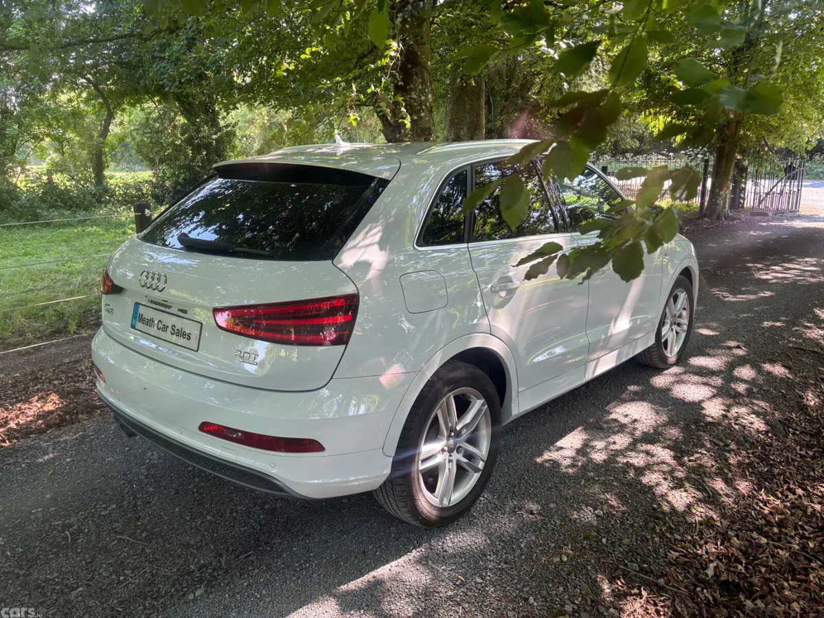 Audi Q3 SUV, Petrol, 2014, White