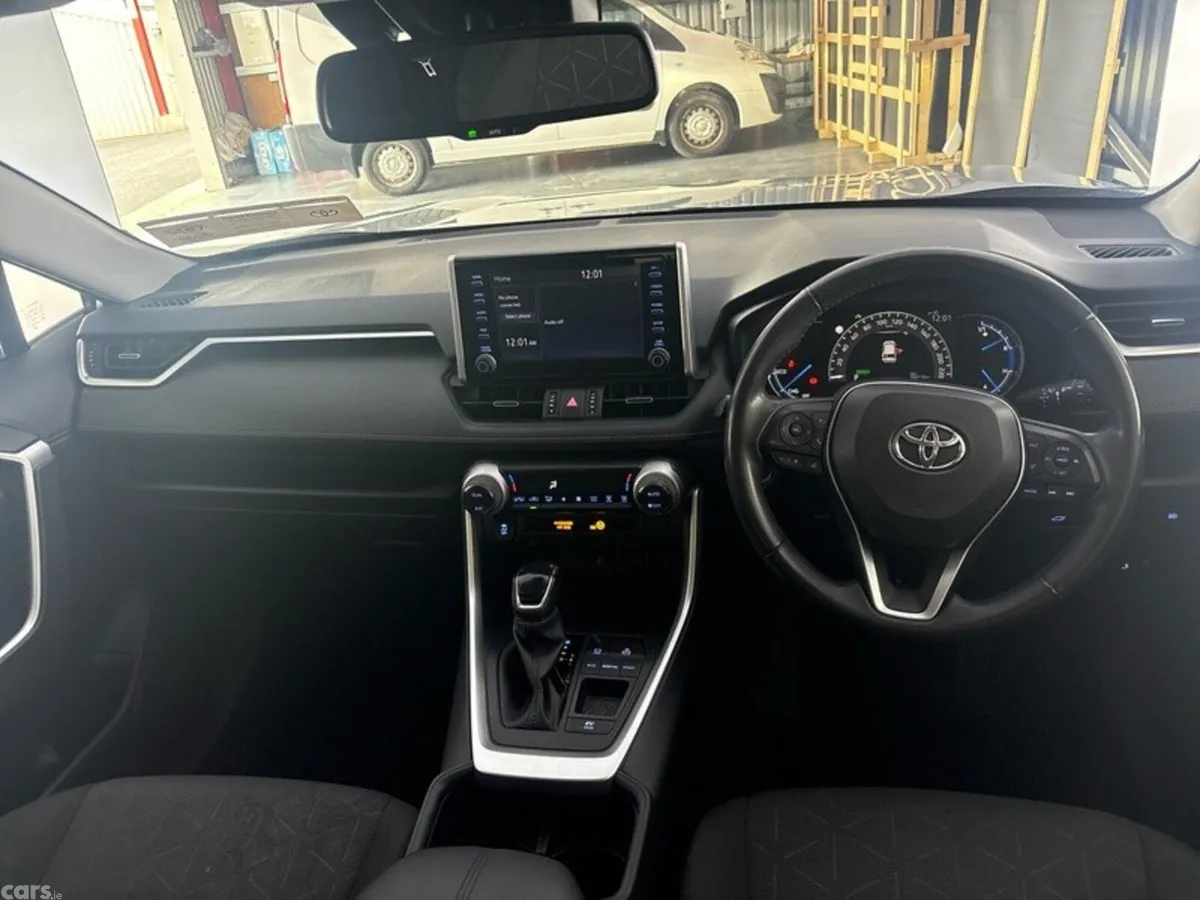 Toyota RAV4 SUV, Petrol Hybrid, 2022, Silver
