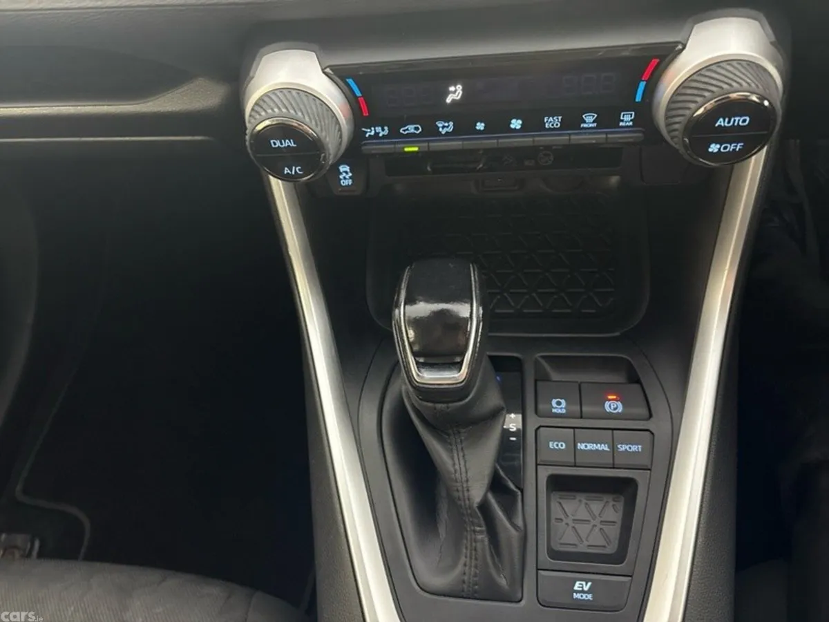 Toyota RAV4 SUV, Petrol Hybrid, 2022, Silver