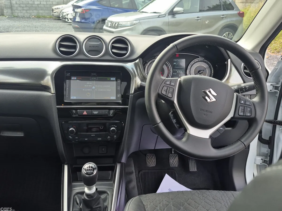 Suzuki Vitara SUV, Petrol, 2024, White