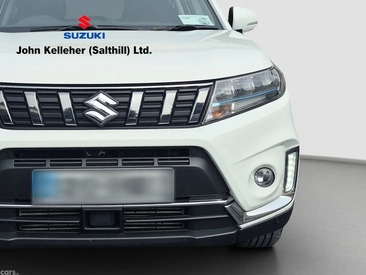 Suzuki Vitara SUV, Petrol, 2024, White