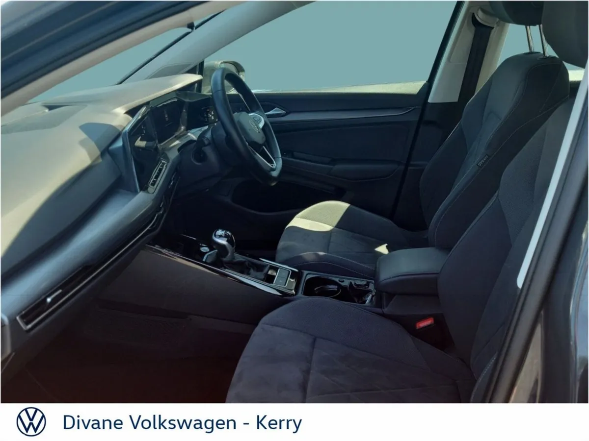 Volkswagen Golf Hatchback, Diesel, 2023, Grey