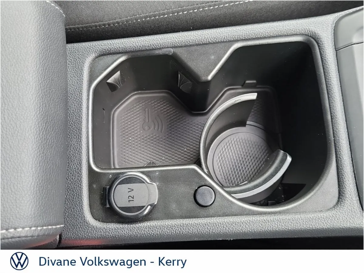 Volkswagen Golf Hatchback, Diesel, 2025, Blue