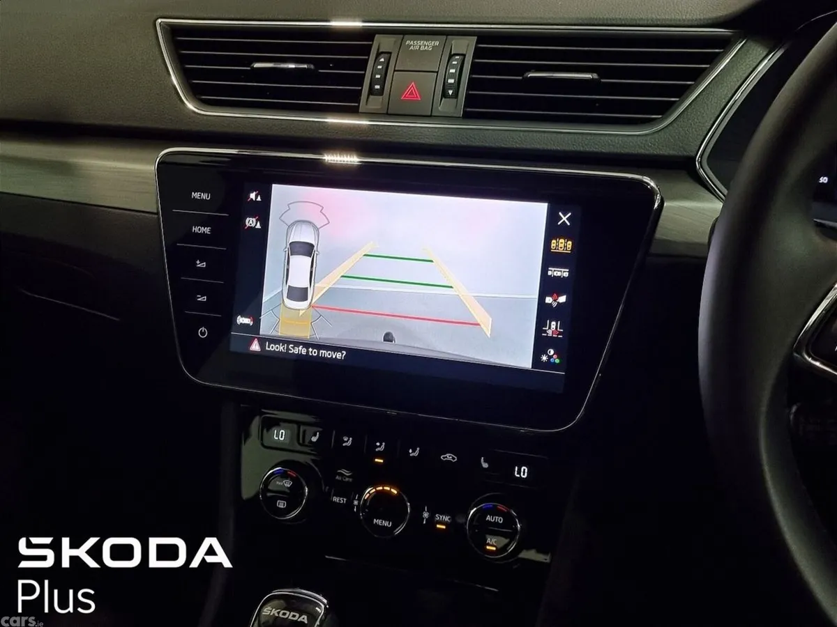 Skoda Superb Saloon, Diesel, 2023, Grey