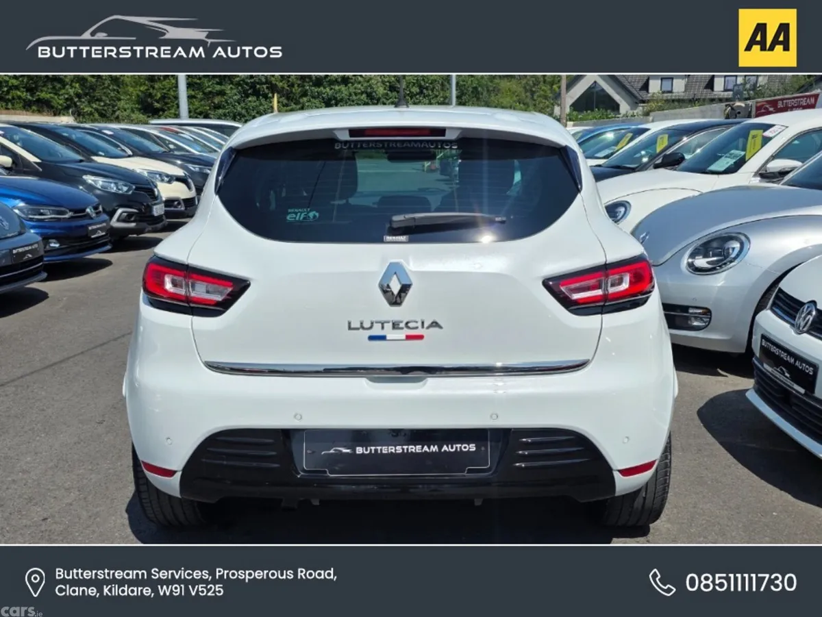 Renault Clio Hatchback, Petrol, 2019, White
