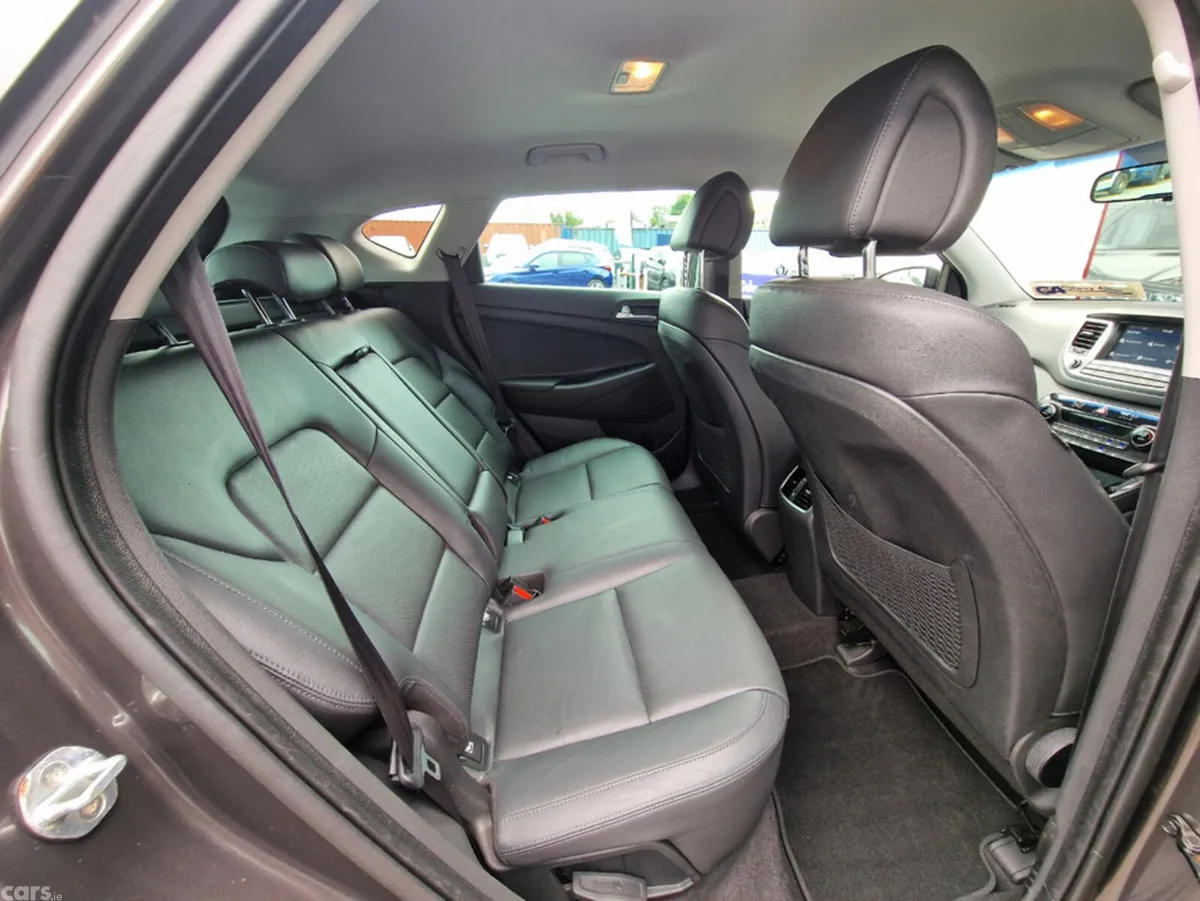 Hyundai Tucson SUV, Diesel, 2018, Brown