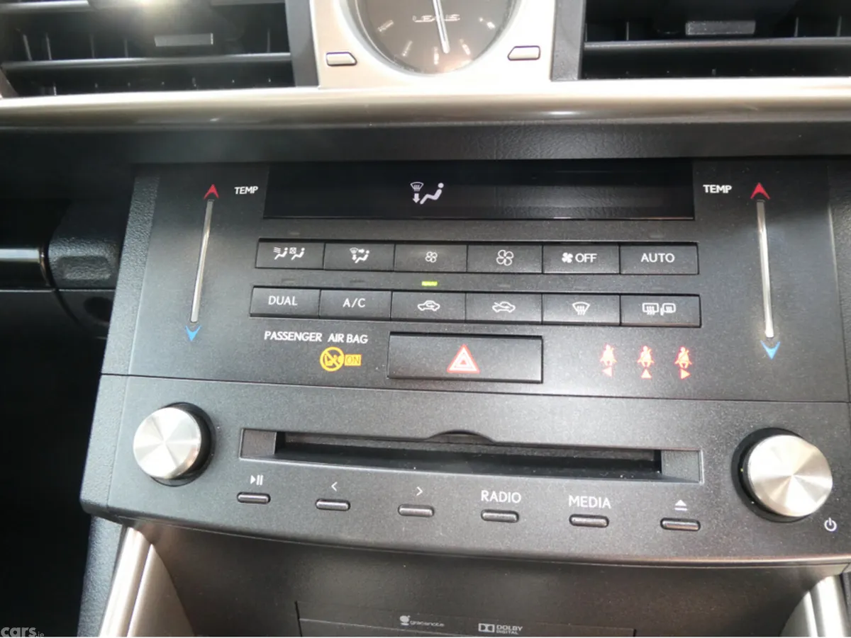 Lexus IS Saloon, Petrol Hybrid, 2015, Silver