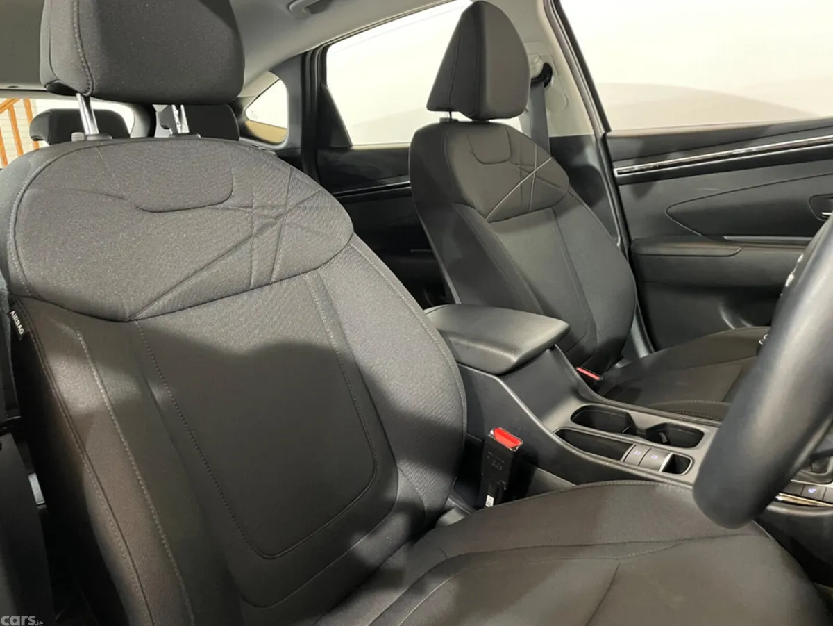 Hyundai Tucson MPV, Diesel, 2022, Grey