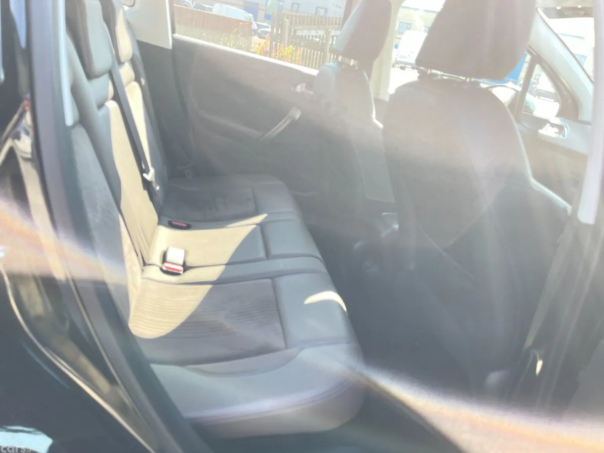 Peugeot 2008 SUV, Petrol, 2015, Black