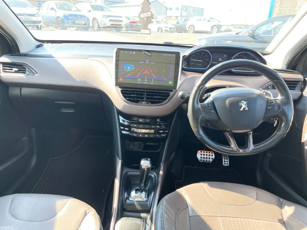 Peugeot 2008 SUV, Petrol, 2015, Black