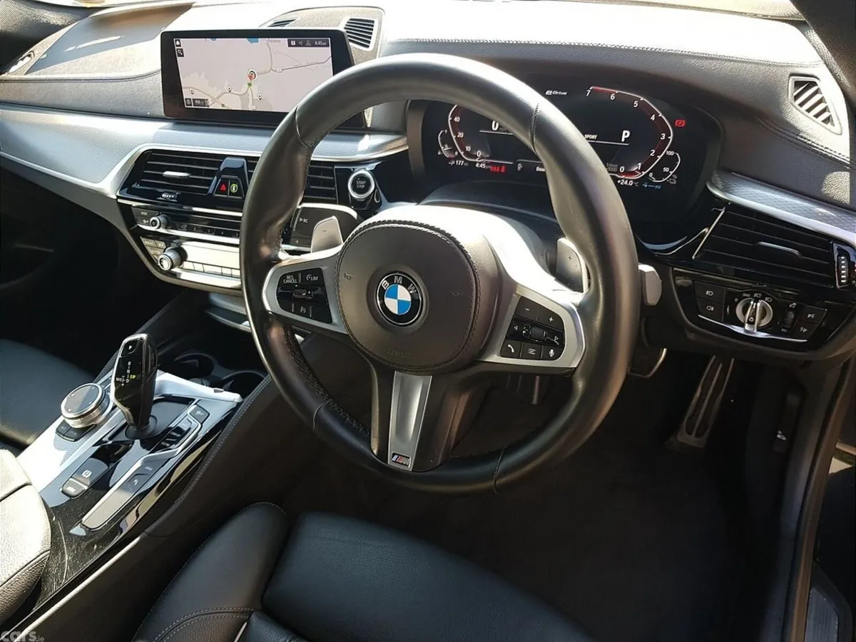 BMW 5-Series Saloon, Petrol Plug-in Hybrid, 2020, Black