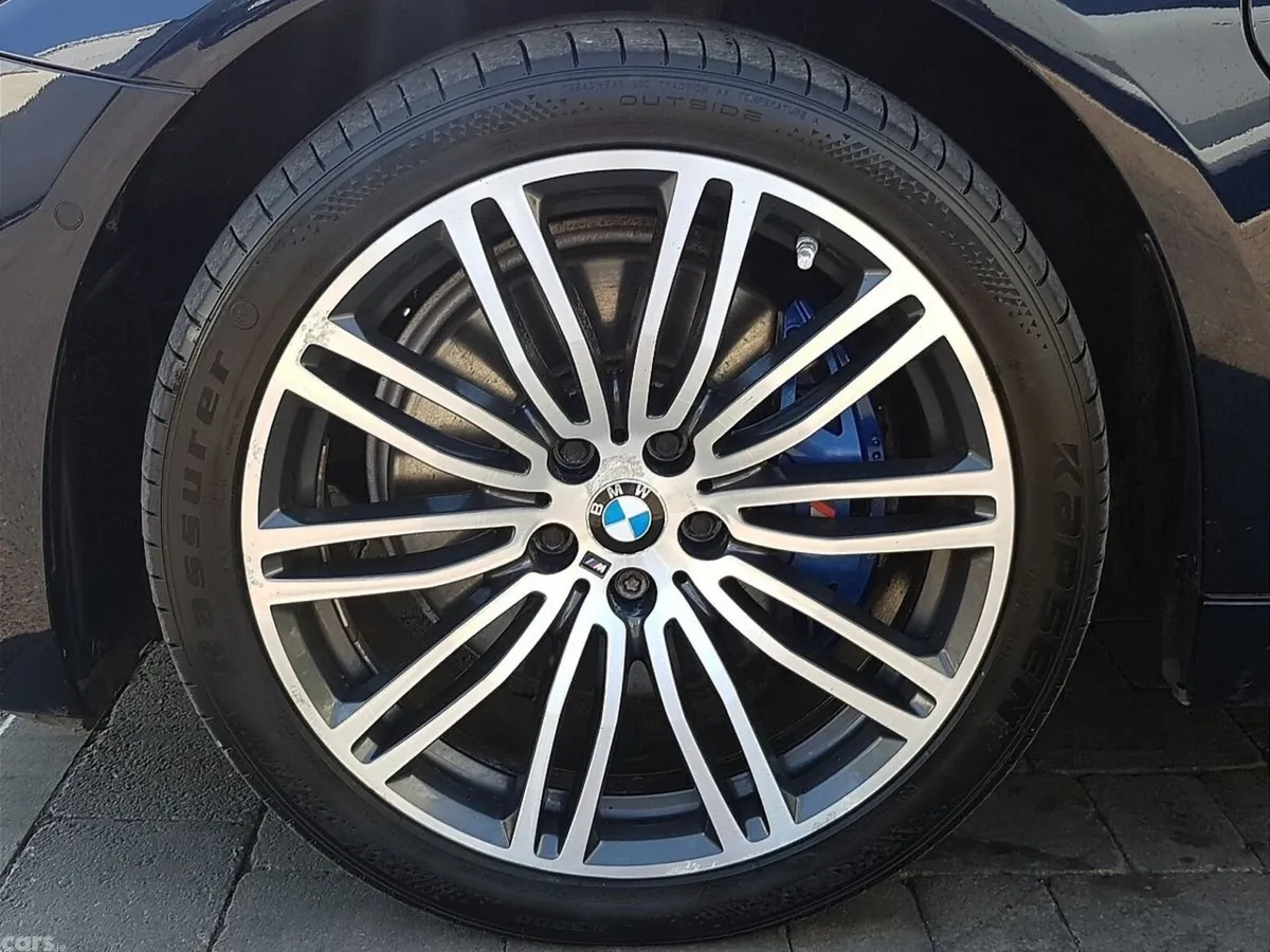 BMW 5-Series Saloon, Petrol Plug-in Hybrid, 2020, Black