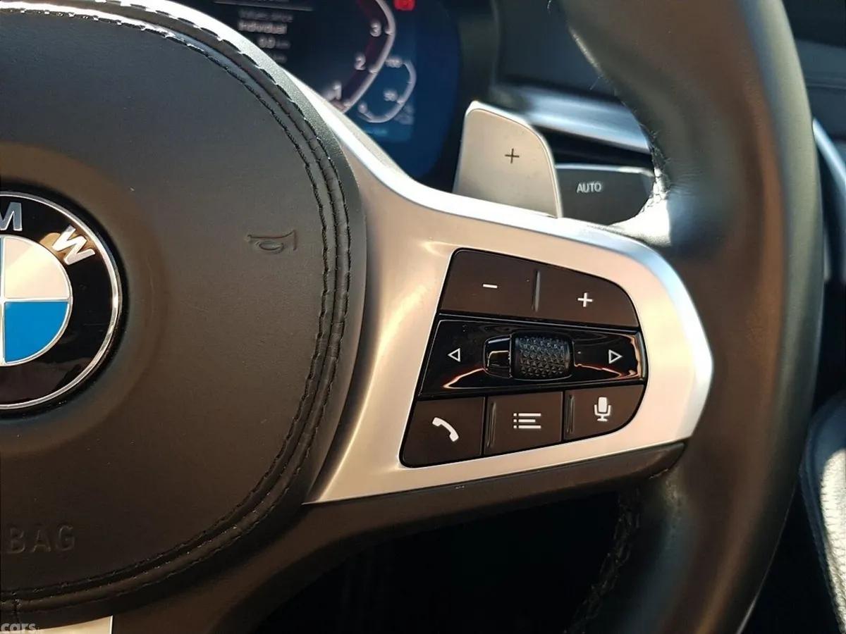 BMW 5-Series Saloon, Petrol Plug-in Hybrid, 2020, Black