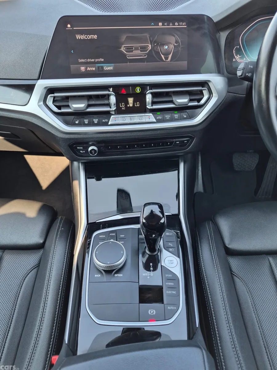 BMW 3-Series Saloon, Petrol Plug-in Hybrid, 2022, Black