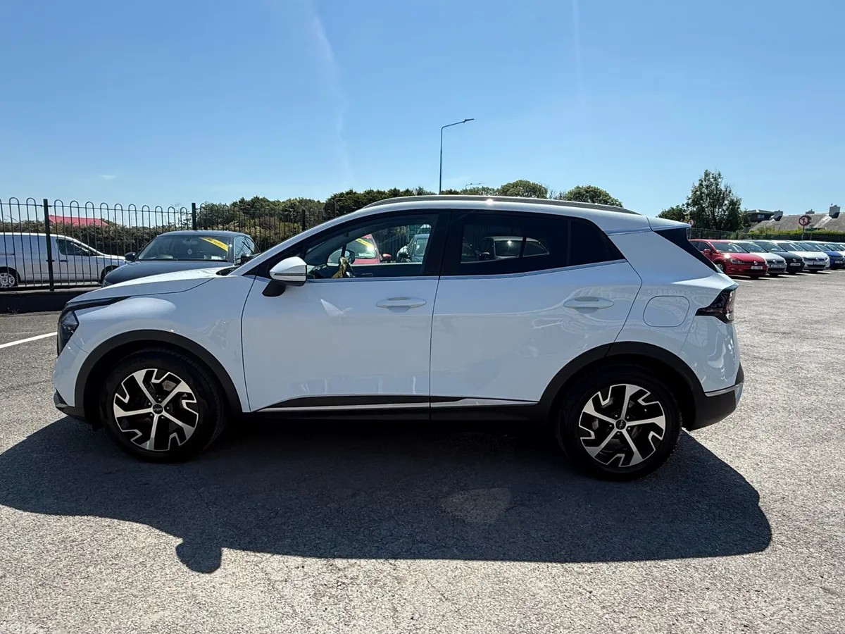 Kia Sportage SUV, Diesel, 2022, White