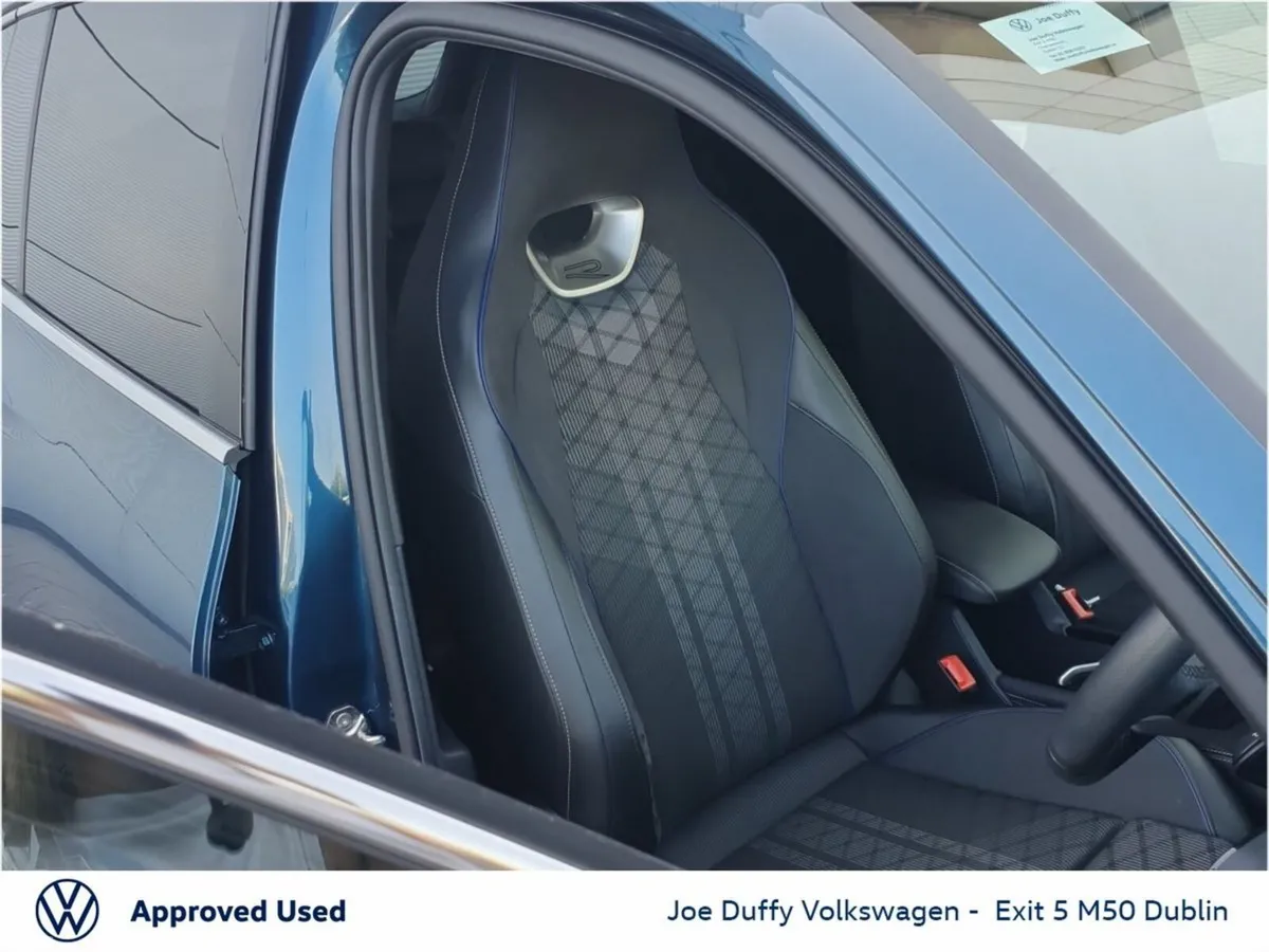 Volkswagen Tiguan SUV, Petrol Plug-in Hybrid, 2024, Blue