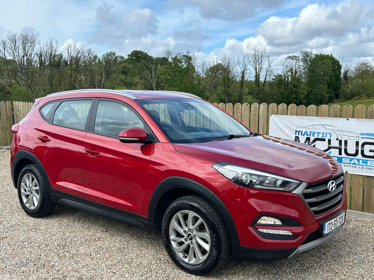 Hyundai Tucson SUV, Diesel, 2017, Red