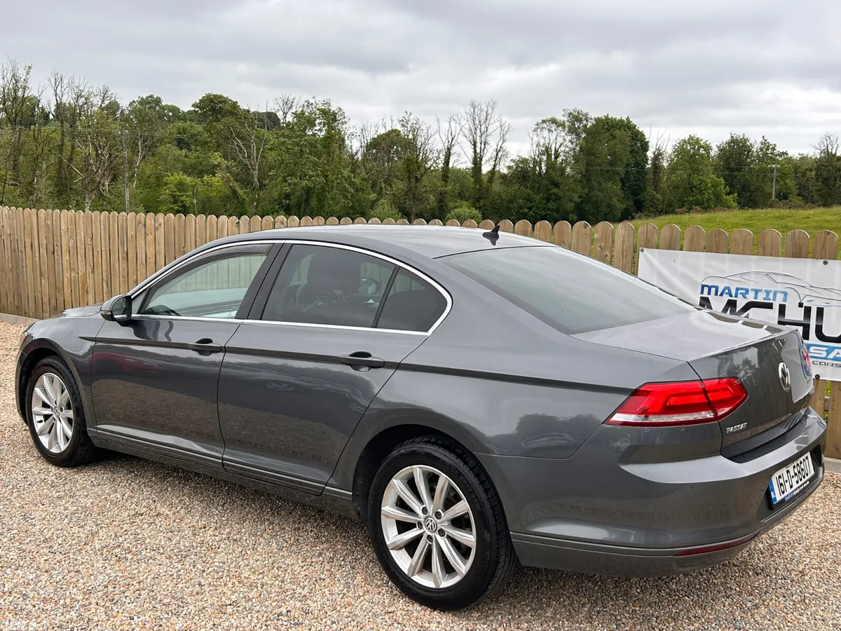 Volkswagen Passat Saloon, Diesel, 2016, Grey